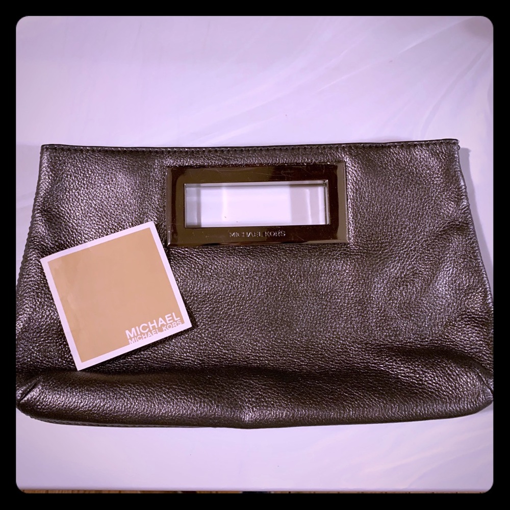 MK Michael Kors Berkley Clutch - silver
